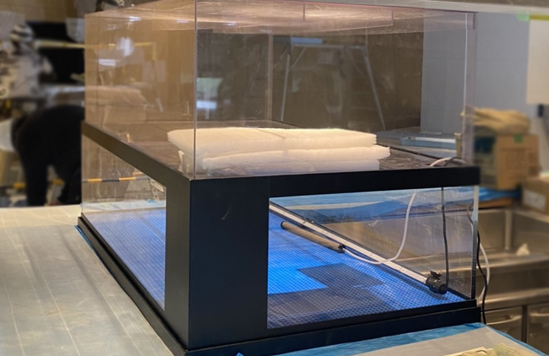 一段式のアクリル水槽W130cm